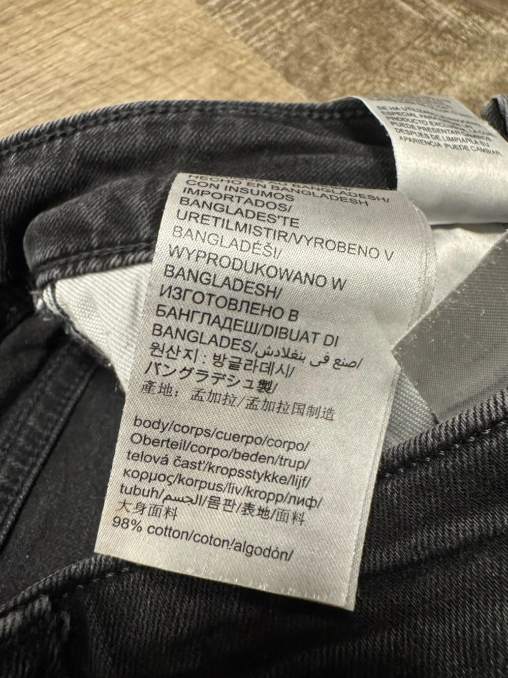 Calvin Klein Black Skinny Jeans Size 26x30